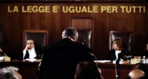 avvocato e giustizia moderna